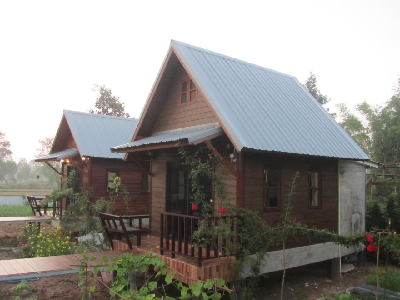 Baan Thung Home Stay Prasat Екстер'єр фото